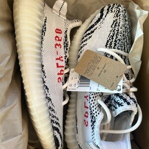 Adidas White and Black Sneakers Primeknit Boost